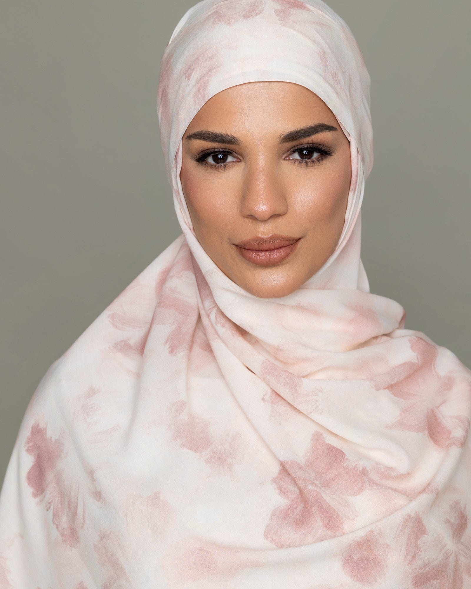 Ana Bedouin Lenzing⢠print hijab, Ayah floral, bandana hijab - HÄnm â HÄNM