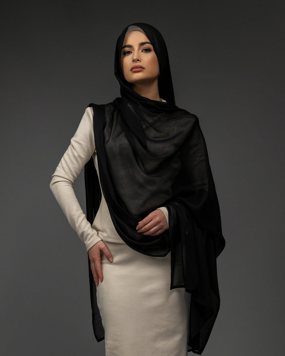 Fine Modal 'Black'