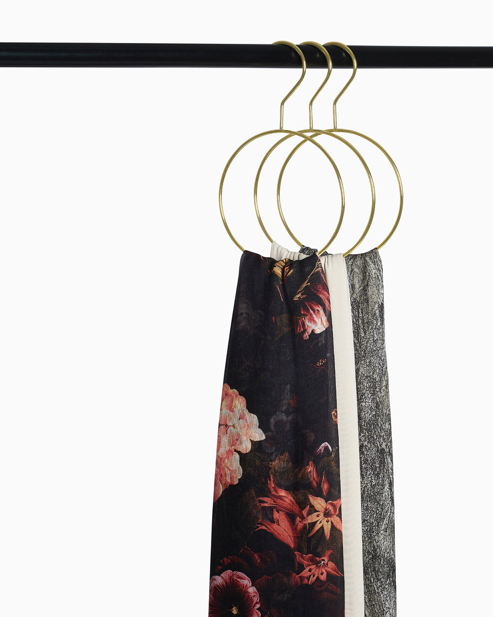 GOLD HIJAB HANGER | ROUND