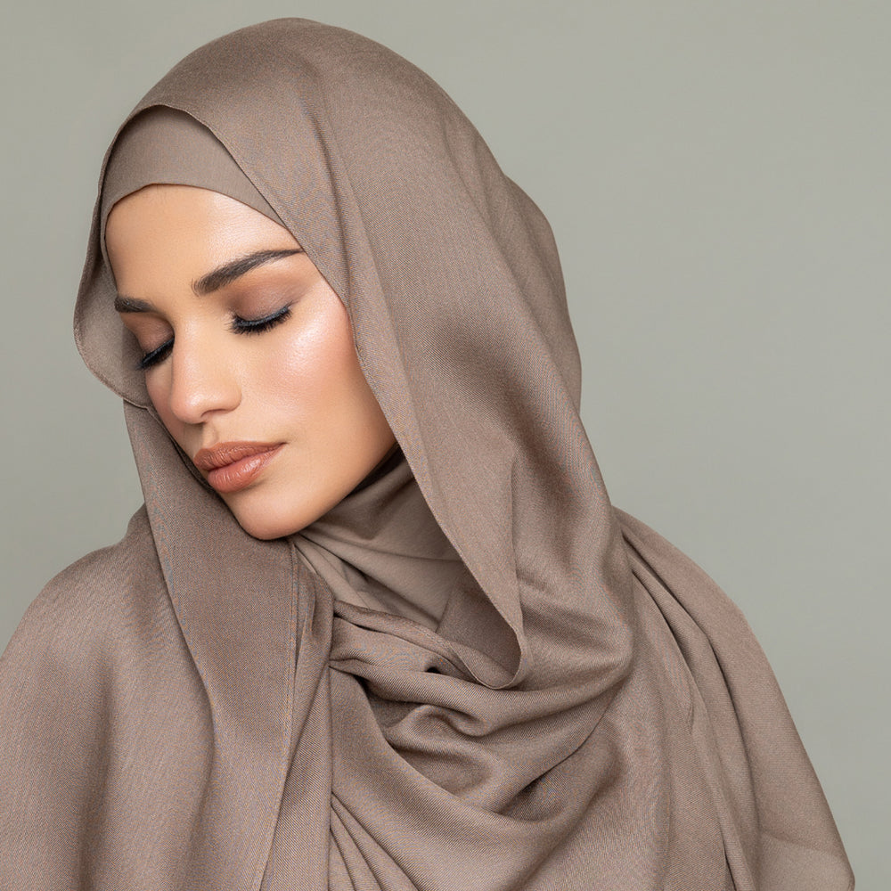 Our best hijab fabrics for Summer