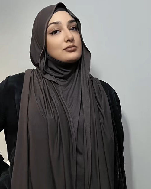
                  
                    360 Contour hijab set 'Truffle'
                  
                